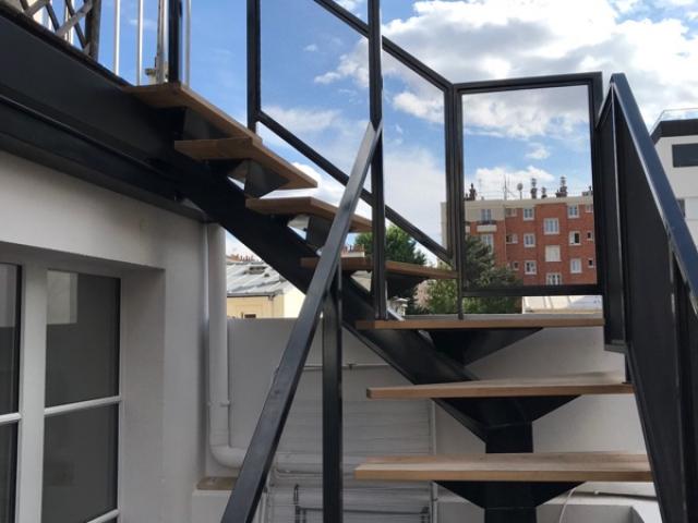 Création d'un escalier extérieur pour terrasse- Maison de ville- Paris 17e